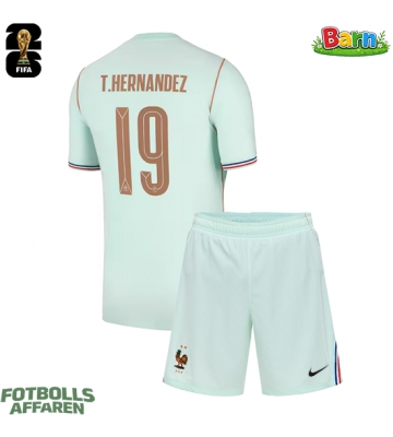 Frankrike Theo Hernandez #19 Bortaställ Barn VM 2026 Kortärmad (+ Korta byxor)
